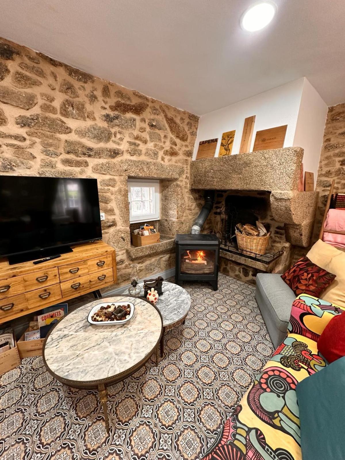 דירות סנטיאגו דה קומפוסטלה A Casa Da Parrula מראה חיצוני תמונה