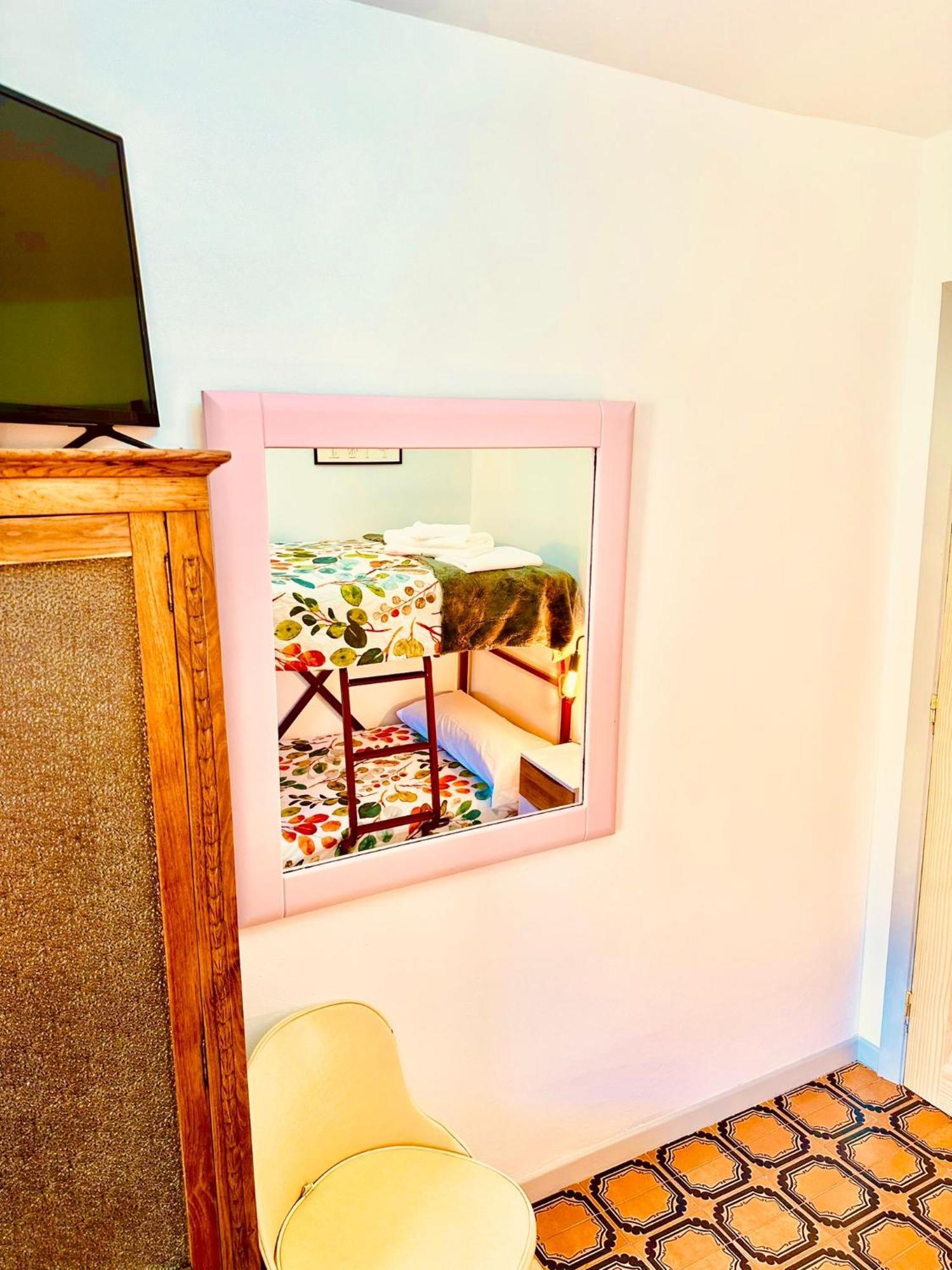 דירות סנטיאגו דה קומפוסטלה A Casa Da Parrula מראה חיצוני תמונה